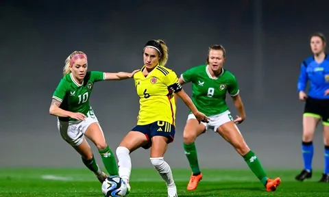 Mới đá 20 phút, đội bóng dự World Cup nữ hủy luôn trận đấu vì 'quá bạo lực'