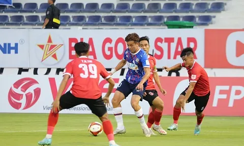 Một đội bóng Việt Nam nhận án phạt