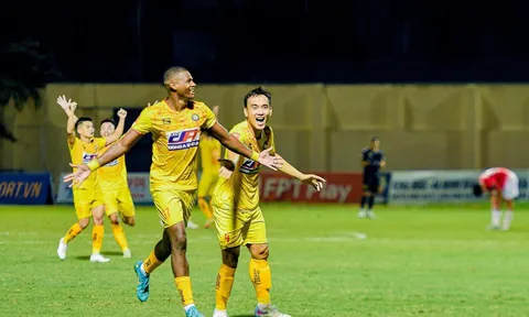 'Ngựa ô' V-League tiết lộ bất ngờ về tham vọng vô địch