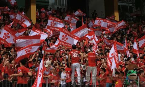 Các CĐV xin hãy yêu bóng đá theo đúng cách