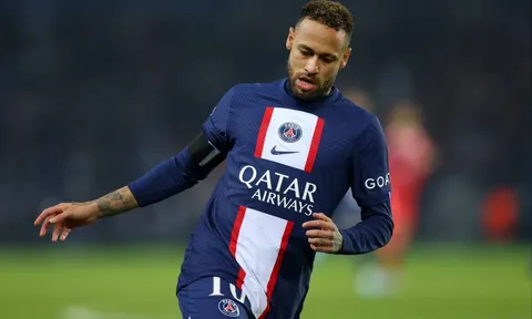 PSG gây sốc thương vụ Neymar, các ông lớn ngã ngửa