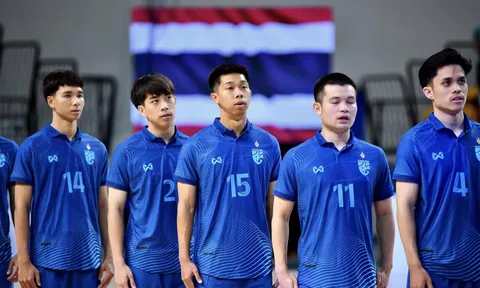 Thái Lan thắng đậm 5-1, vào chung kết 'World Cup thu nhỏ'