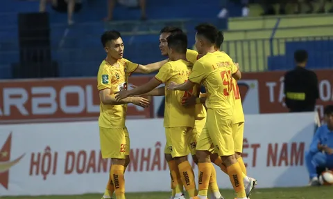 'Ngựa ô' V-League quyết tâm không cho CAHN đăng quang chức vô địch