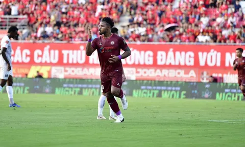 Tiền đạo hay nhất V-League 2023 có bước ngoặt lớn trong sự nghiệp