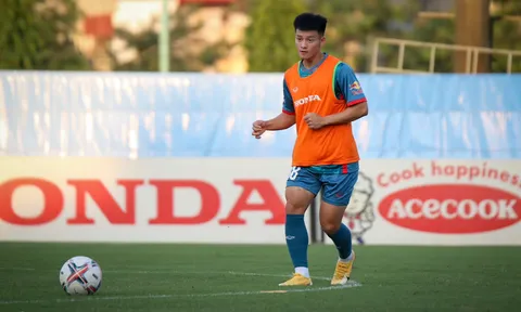 Sao trẻ U23 Việt Nam lập thành tích khủng, gây ấn tượng với HLV Troussier