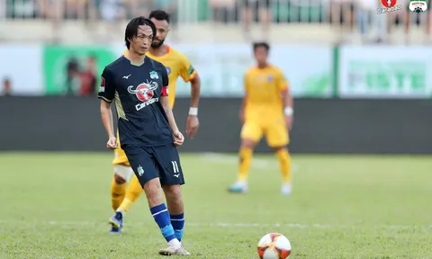 2 đại gia V-League sẵn sàng chi tiền khủng để chiêu mộ Tuấn Anh