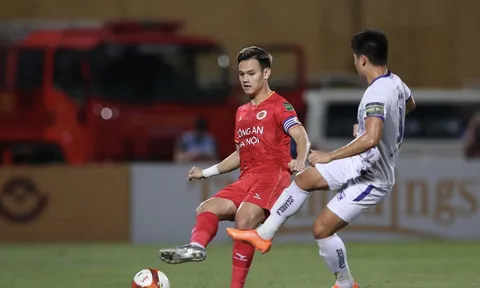 Ngôi sao CAHN tiết lộ về giáo án 'bí mật' của HLV Troussier