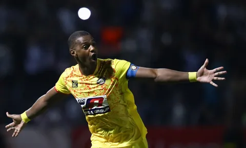 'Ngựa ô' V-League chia tay 2 siêu tiền đạo ngoại binh