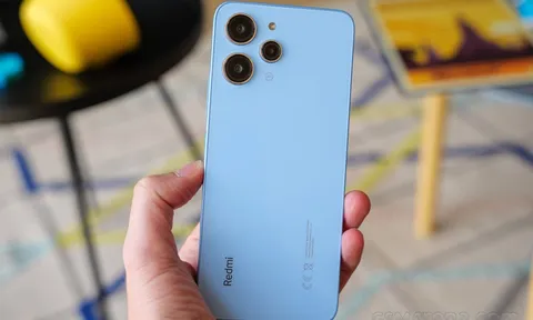 Chiếc điện thoại Android giá rẻ chỉ từ 3.5 triệu, ngoại hình đẹp như iPhone 14 Pro Max