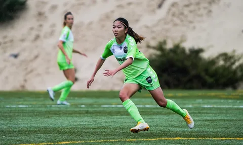 Huỳnh Như nhận tin buồn về phong độ tại Lank FC