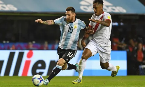 Lịch thi đấu bóng đá hôm nay 18/10: Argentina, Brazil đá mấy giờ?