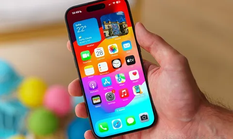 Giá đập hộp iPhone 15 Pro rầm rộ ưu đãi cuối tháng 10, trang bị vẫn đủ sức đe nẹt Galaxy S23 Ultra
