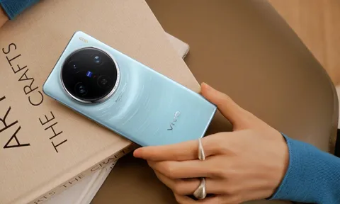 Vua điện thoại Android lộ diện: Màu sắc bắt mắt, trang bị khủng ‘chặt đẹp’ Galaxy S23 Ultra