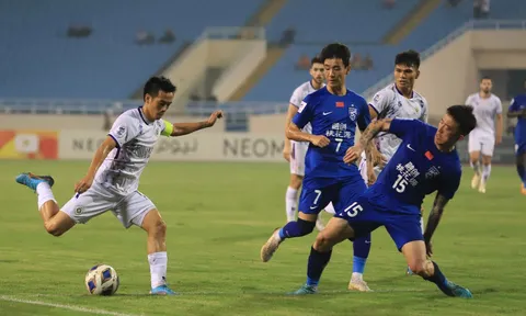 Hà Nôi chơi chưa hay nhưng kỳ tích tạo nên từ những khoảnh khắc