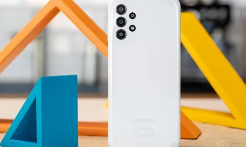 Tận hưởng thế giới giải trí sống động với chiếc điện thoại Samsung giá rẻ chỉ từ 4 triệu đồng