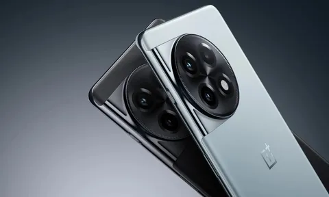 Đại kình địch Galaxy S23 Ultra lộ diện thiết kế, sẽ có khung kim loại giống Apple Watch
