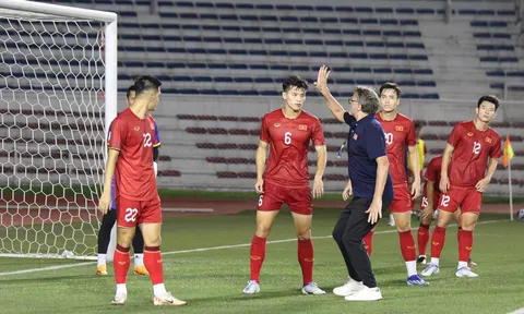 ĐT Việt Nam nhận 'chỉ thị' ở trận ra quân VLWorld Cup