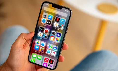 Cập nhật giá iPhone 13 Pro Max rẻ nhất tháng 11: Giảm sâu hấp dẫn, đe nẹt Galaxy S23 Ultra