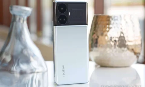 Realme kỷ niệm 200 triệu điện thoại thông minh được xuất xưởng sau 5 năm