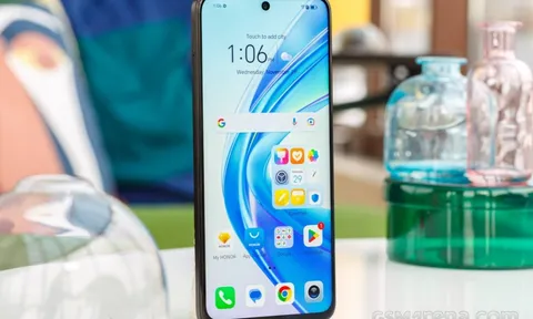 Đối thủ giá rẻ của Galaxy S22 Ultra ra mắt: Pin trâu, màn hình lớn hơn iPhone 15 Pro Max
