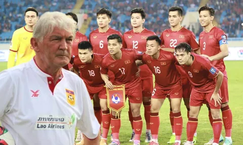 HLV Steve Darby: ‘ĐT Việt Nam có thể xếp thứ 2 tại vòng bảng Asian Cup’