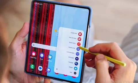 Giá Galaxy Z Fold5 rẻ như cho, chốt giảm kỷ lục 11 triệu, màn to tính năng hấp dẫn ‘out trình’ iPhone 15 Pro