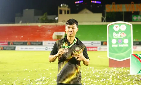 Bác sĩ CLB Thanh Hóa bất ngờ phản pháo lại án phạt của VFF
