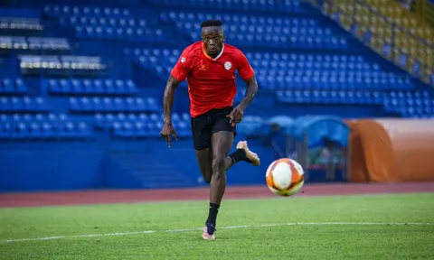 Cựu cầu thủ V-League gặp tình cảnh éo le tại Indonesia