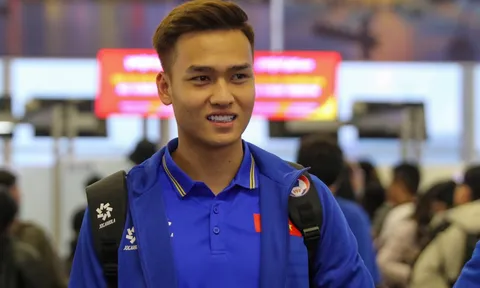 Chưa thi đấu, ĐT Việt Nam bất ngờ 'nhận quà' tại Qatar