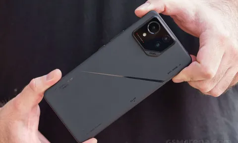 Mở hộp Asus ROG Phone 8 Pro: Đỉnh cao gaming phone Android cao cấp cho trải nghiệm mãn nhãn