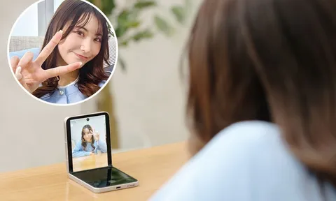 Điện thoại màn hình gập giá rẻ chỉ 6.5 triệu, tính năng xịn so kè Galaxy Z Flip5, thiết kế đẹp như OPPO Find N3 Flip