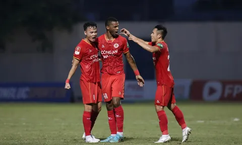Tuyển thủ ĐT Việt Nam bất ngờ rời CAHN