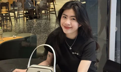Thanh Nhã 'đốn tim' người hâm mộ