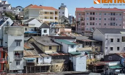 Khám phá vẻ đẹp khác lạ của 'nhà bậc thang' ở Đà Lạt