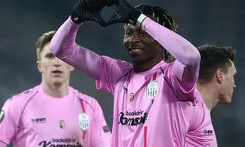 Hòa đáng tiếc trước LASK, Tottenham vẫn đường hoàng đi tiếp