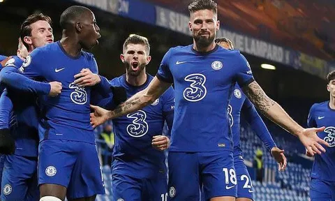 Chelsea tạm lên đỉnh, MU vào top 4