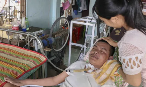 Lão nông nghèo sáng chế máy trợ thở giúp con trai vượt qua bệnh hiểm nghèo