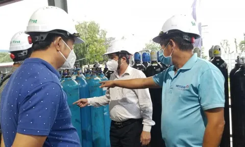 Bộ Y tế: Không để xảy ra tình trạng khan hiếm vật tư, thiết bị y tế
