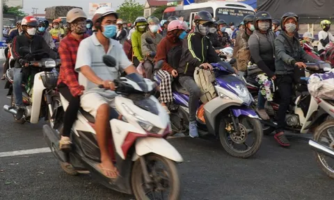 Gian nan đường về miền Tây đón Tết