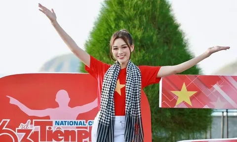 Nụ cười 'toả nắng' của Đỗ Thị Hà chiếm sóng tại thiên đường nắng gió Côn Đảo