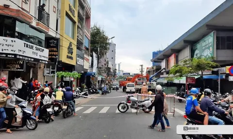 Đà Nẵng: Phát hiện 1 phần thi thể người dưới cống gần chợ Hàn