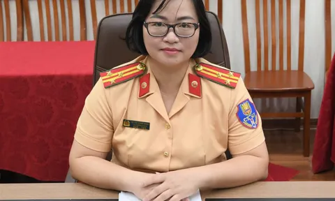 Có phải xuất trình bằng lái xe cho CSGT khi đã tích hợp vào CCCD?