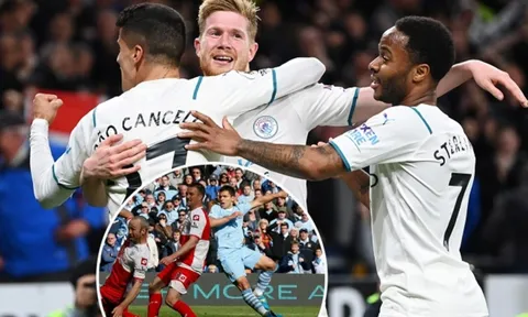 Cuộc đua vô địch của Man City & lời cảnh báo từ 10 năm trước