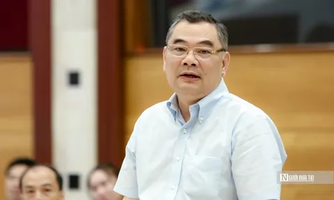 Vụ Việt Á: Tiền “bôi trơn” lên tới 800 tỷ đồng