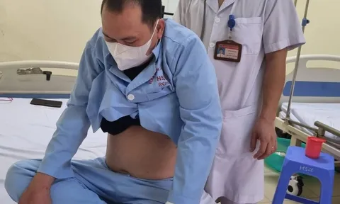 Khó thở và rét run người đàn ông phát hiện bị viêm phổi do vi khuẩn Whitmore