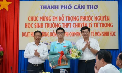 Tp.Cần Thơ: Tuyên dương khen thưởng học sinh Đỗ Trọng Phước Nguyên
