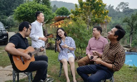 NSƯT Việt Hoàn: “Hiếm có nghệ sĩ trẻ nào chịu khó, cầu thị như Nguyệt Anh”