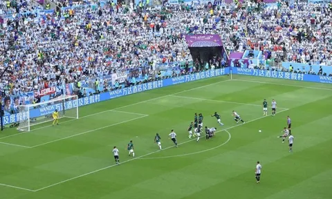"Cơn địa chấn" VAR từ chối 2 bàn thắng, Argentina thua sốc Ả Rập Xê Út