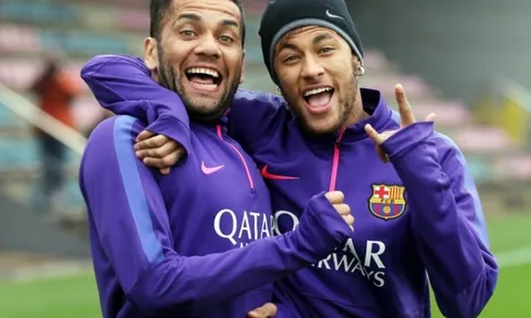Lộ diện thân phận siêu sao chi 1 triệu Euro giúp Dani Alves ra tù