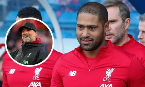 Glen Johnson kêu gọi Liverpool xem xét Southgate thế chỗ Jurgen Klopp